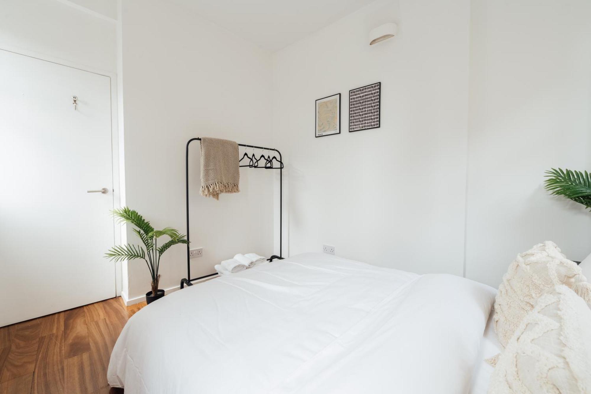 Modern 1bd Flat -stoke Newington Londra